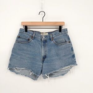 Levi's Comfort Fit 560 Jean Cut-off Denim Shorts Medium Wash Size 33